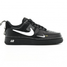 Nike Air Force 1 07 lv8 Black